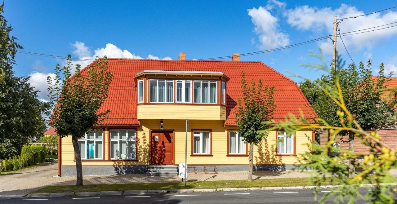 Kipperi Kodumajutus Apartment Lihula Exterior photo